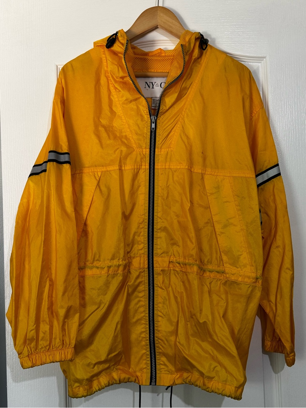 New York & Company Men's Yellow Windbreaker Streetwear Vintage Active Jacket
